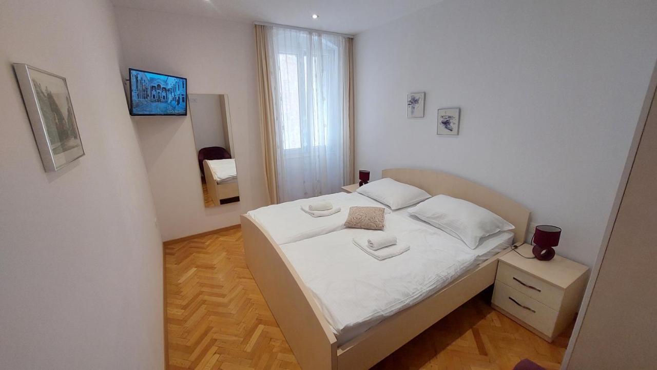 Apartamento 3M Peristil Split Exterior foto