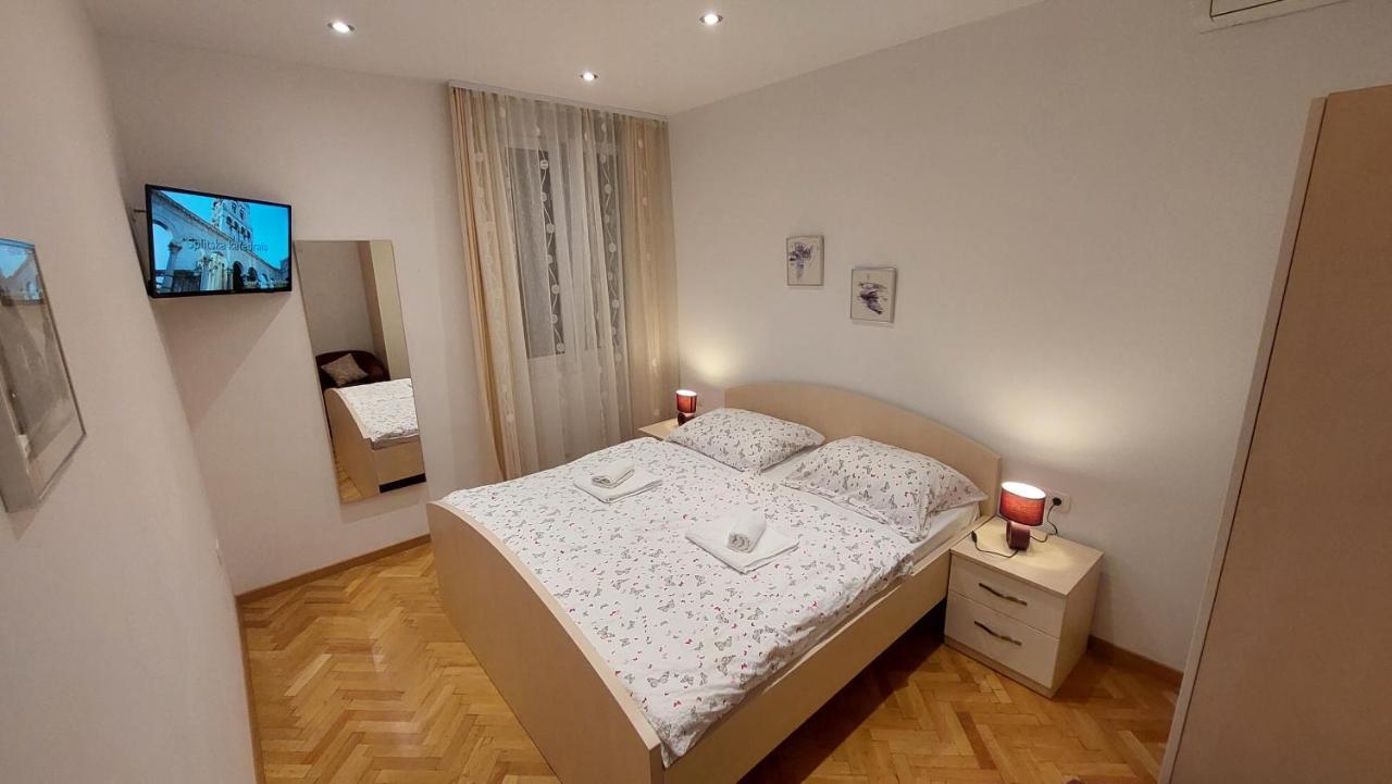 Apartamento 3M Peristil Split Exterior foto