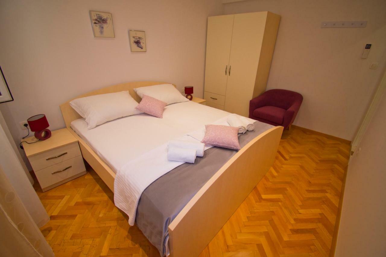 Apartamento 3M Peristil Split Exterior foto